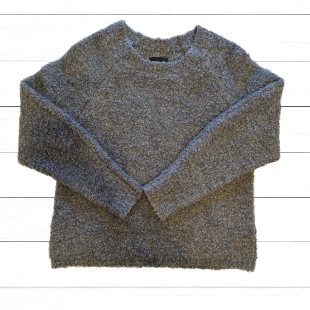 Aritzia | Wilfred Free | boucle sweater | Grey | Size M